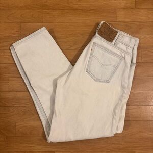 Vintage Levi’s 550 Jeans